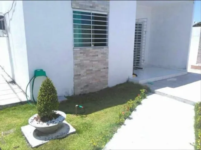 ALUGUEL DE CASA JACUMÃ