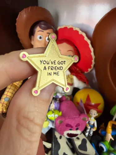 Pin Broche Toy Story "You've Got A Friend In Me" - Disney / Pixar, novo