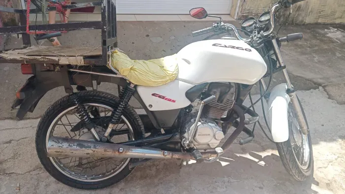Vendo cg fan 125 cargo ano 2001