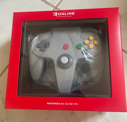 Vendo controle de Nintendo Switch