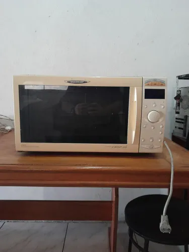 Micro-ondas Brastemp Sensor Crispy 38L Inox (110V) - Com Defeito