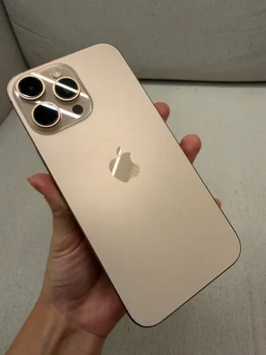 iPhone 16 Pro Max 256GB em perfeito estado 