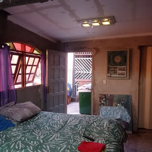Casa em reforma para pessoa que querem sair do aluguel