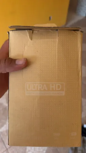 Projetor 4K Ultra HD (HDR) - Usado Apenas Uma Vez / Impecável!