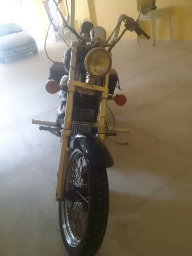 Excelente moto shadow em perfeito estado