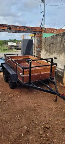 Reboque trucado 25/25