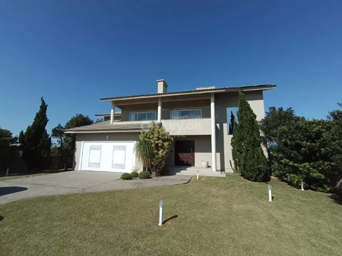 Casa para aluguel, 3 quartos, 1 suíte, 3 vagas, Monte Castelo - Tubarão/SC