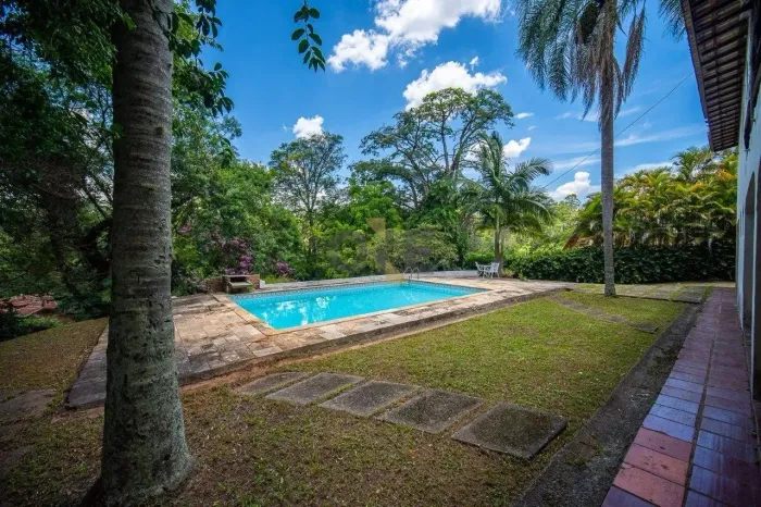 Casa com 3 dormitórios, sendo 2 suítes para venda - Granja Viana - Carapicuíba - SP