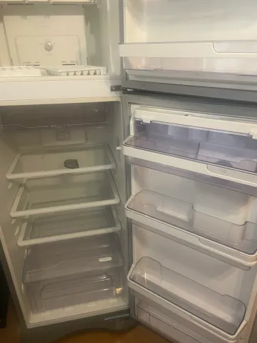Geladeira Electrolux Frost Free DW42X 220V - Para Conserto