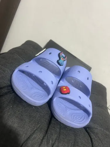 Crocs feminina