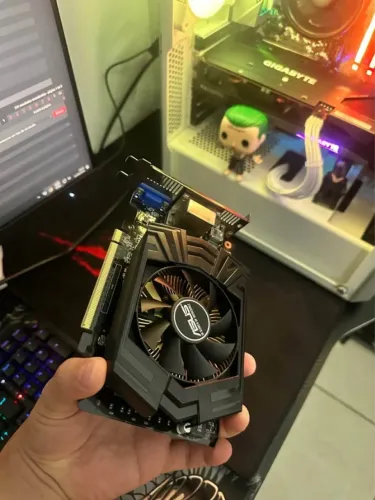 GTX 750 TI - 2GB
