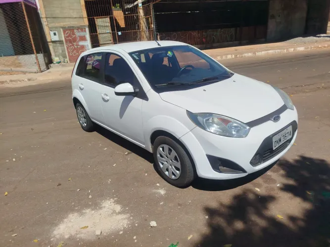 Ford Fiesta S 1.0 8V Flex 5P 2014