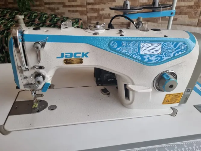 Máquina reta Jack A3