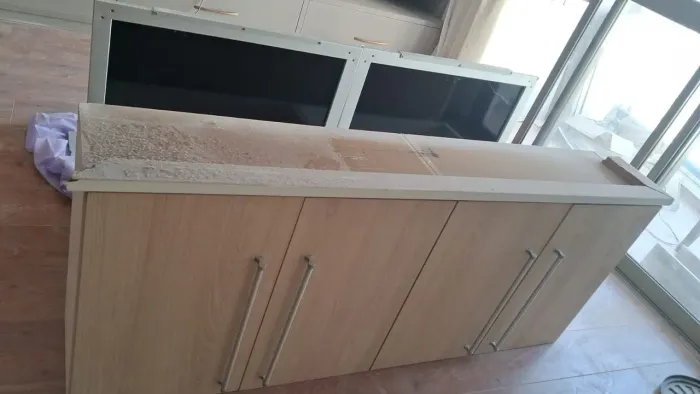 Armário de cozinha suspenso planejado