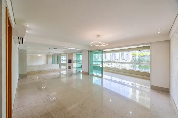 Otimo apartamento no Setor Marista, proximo ao Bougainville Shopping 210m2 de área privati