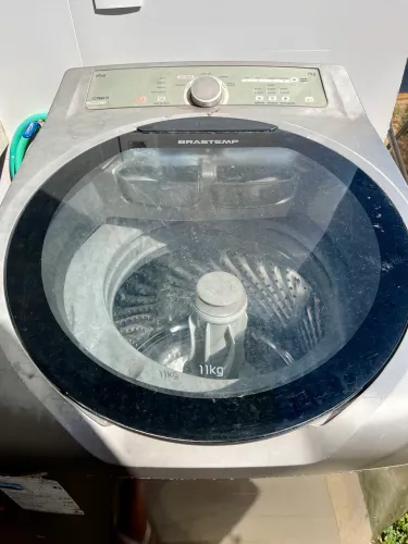 Máquina de lavar roupas Brastemp 11kg