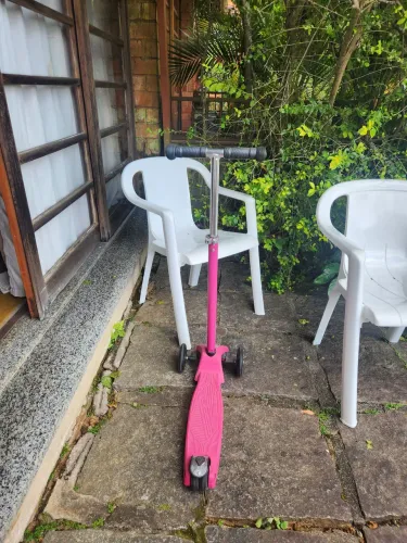 Patinete infantil semi nova