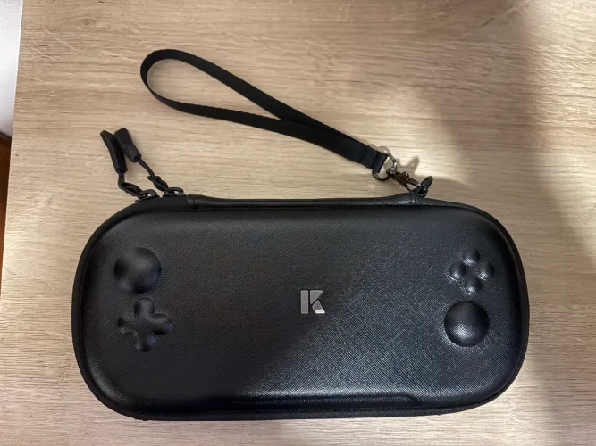 Case original Konkr Pocket Fit