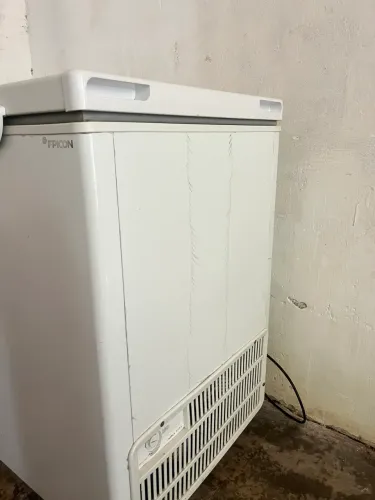 Freezer fricon em estado de novo,só está faltando colocar o gás