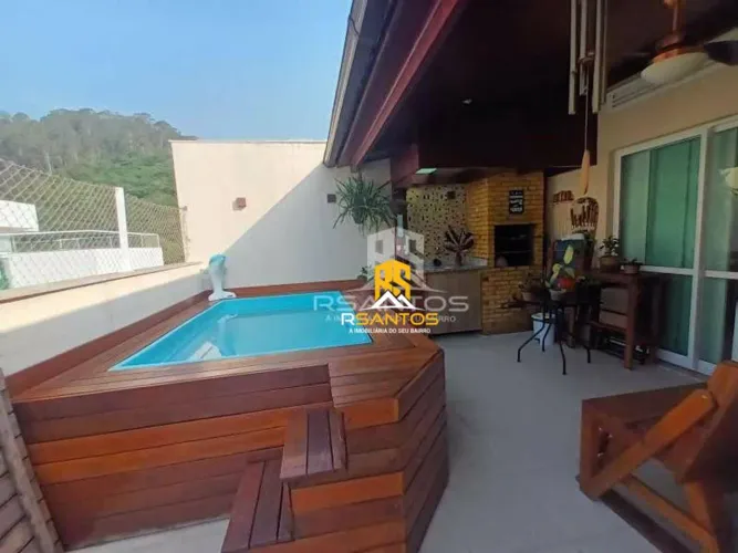 Estrada do Pau Ferro cobertura com 3 quartos 2 suítes piscina e churrasqueira