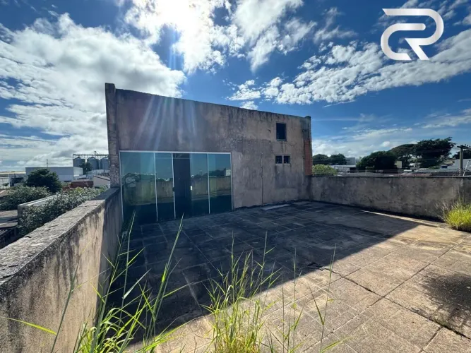 ? Triplex em Bairro Nobre com Preço Abaixo do Mercado - Ideal para Morar ou Investir!
