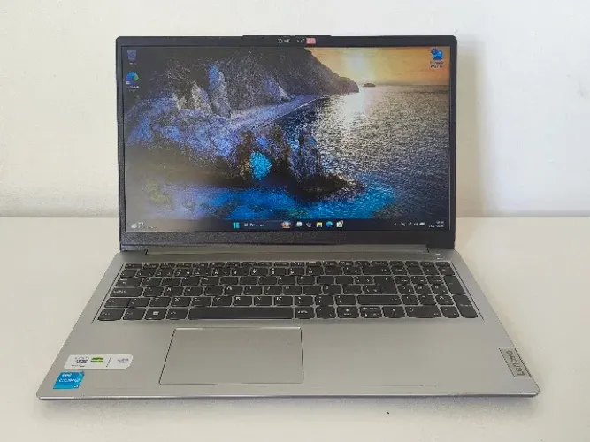 Notebook Lenovo IdeaPad 1 i3 12ª Geração 8GB SSD 256GB NVMe