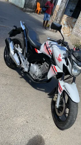 Honda CB Twister 250 zera!