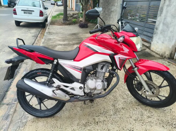 Titan 160