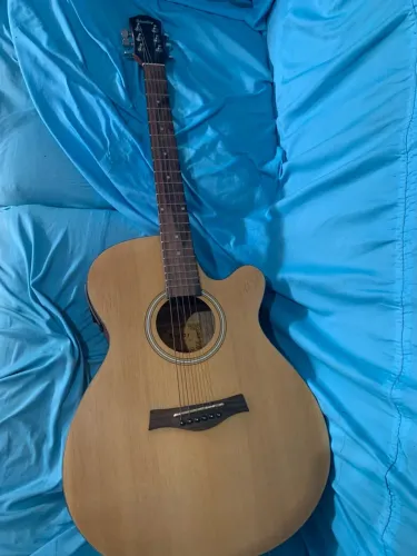 Violão Shelby ? Estado de conservação muito bom!