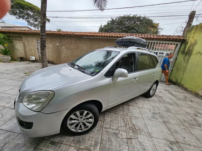 Kia Motors Carens EX 2.0 16V Aut. 2012