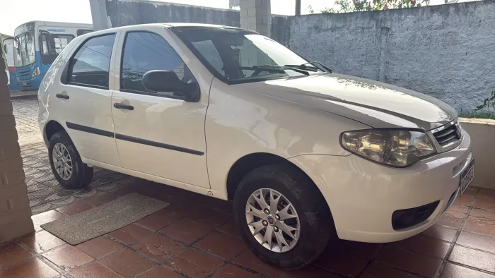 Fiat Palio Celebration 1.0 Fire Flex 8V 4P 2015