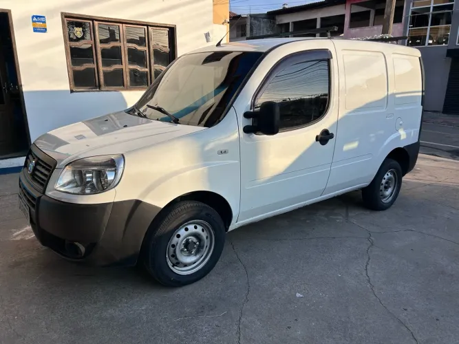 Fiat Doblo Cargo 1.4 MPI Fire Flex 8V 3P 2012