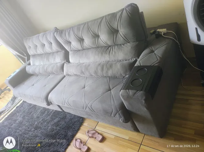 Vendo sofá grande retrátil 