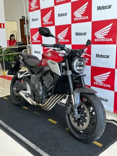 Honda CB 650R 2024