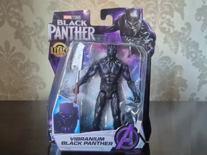 Marvel Studios. Legacy Collection. Pantera Negra Vibranium