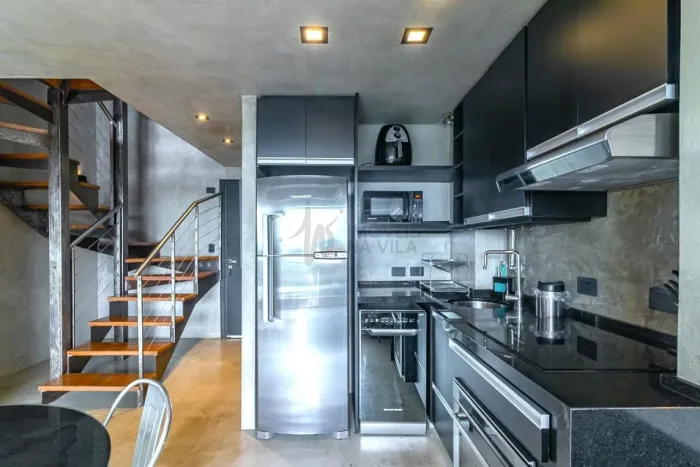 APARTAMENTO TRIPLEX - 2 SUÍTES - 3 VAGAS - IMÓVEL COM RENDA- PARA INVESTIDOR