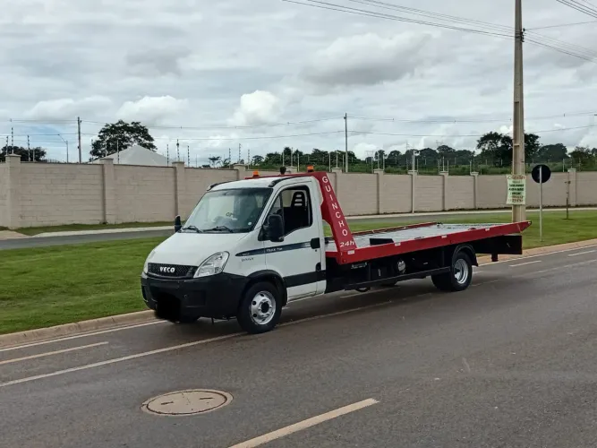 Guincho Iveco 70C17 Diesel 2014