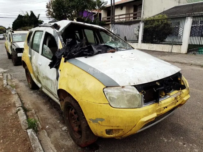 Sucata Duster 2.0 4x2 2013 Para Retirada De Peças