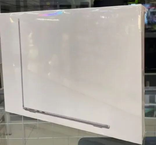 Macbook Air 13' M2 de 8GB 256SSD (Lacrado) garantia 1 ano apple.