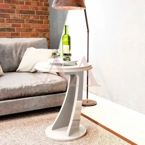 A mesa de apoio Tutti da Artely é a solução ideal para compor a decoração de sua sala. Alé