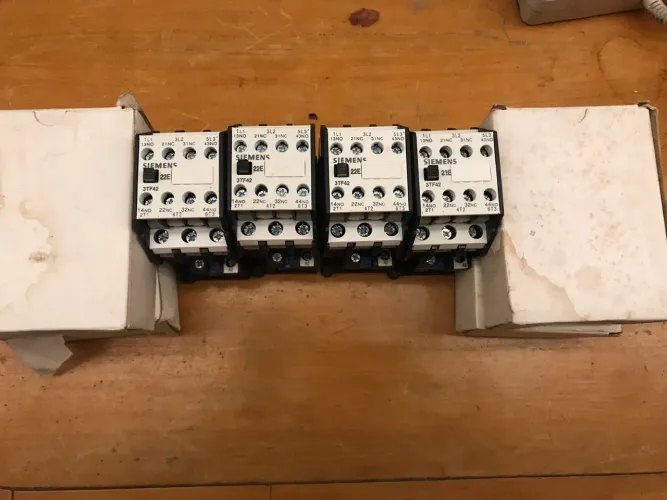 173 Contator Siemens 3tf42 32a