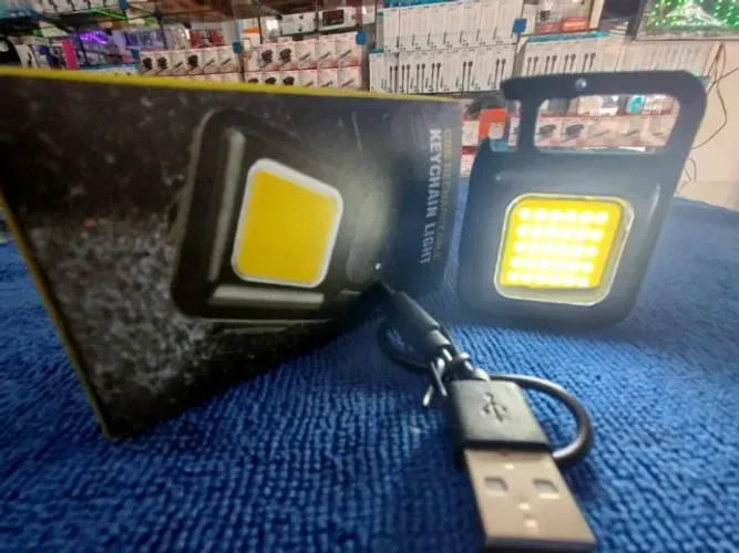 Led mini refletor chaveiro e abridor de garrafa (Qualidade e Honestidade  Jk Eletrônicos)