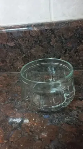 Pratos de sobremesa. Conjunto com 6 unidades