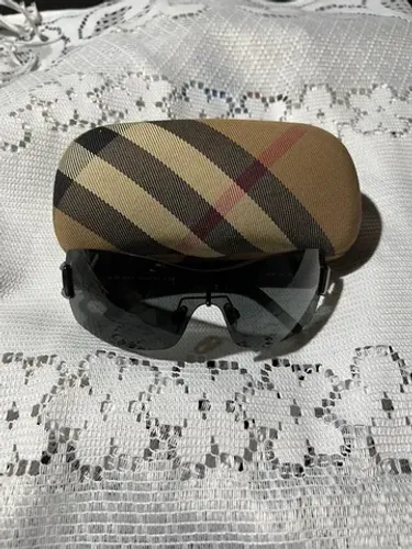 Óculos de Sol Feminino Burberry Original - Com Certificado - Perfeito Estado