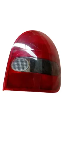 Lanterna traseira direita Corsa Wind 1994-1999
