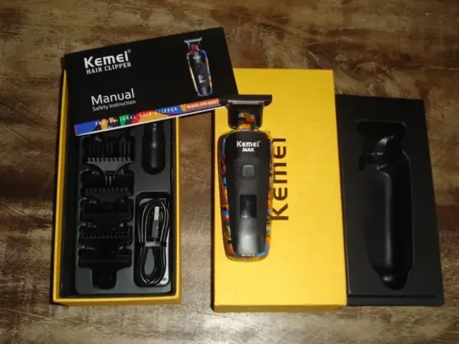 Maquina de Acabamento Kemei