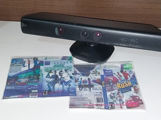Kinect Xbox 360 + Jogo Kinect Sports + Jogo Rush