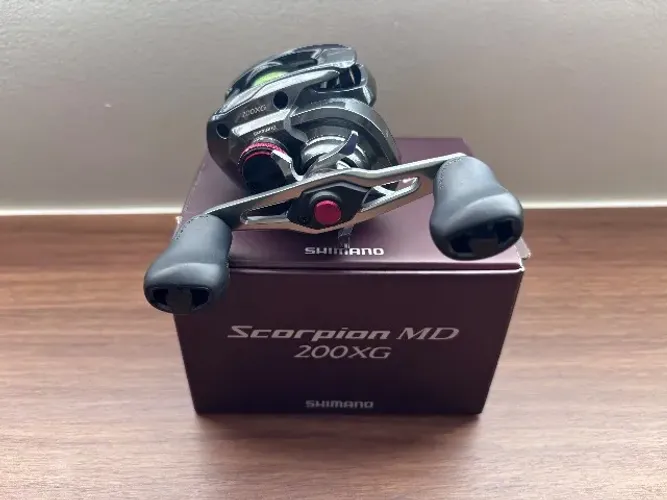 Carretilha Shimano Scorpion MD 200XG