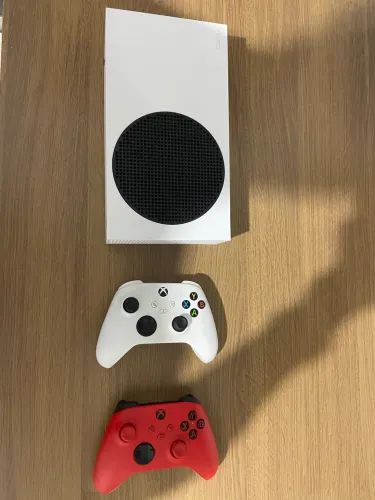 Xbox Séries S + 2 controles 