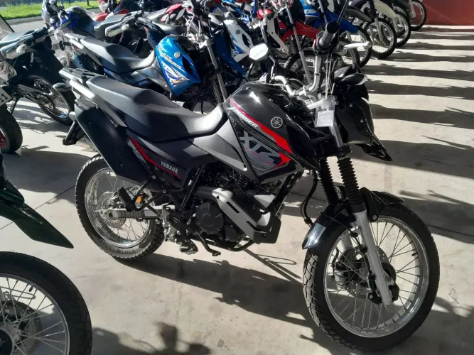 XTZ 150 Crosser 2025 zero km Cobrimos ofertas